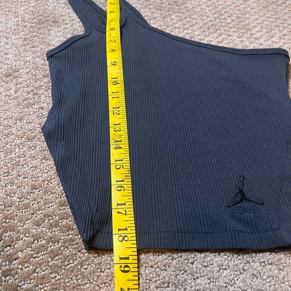 Nike Air Jordan Asymmetrical Ribbed Tank - Picture 7 of 11